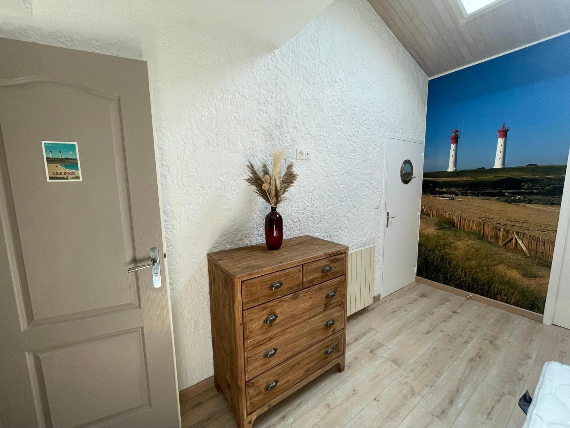 Les Pertuis Rochelais Bed & Breakfast Perigny  Room photo